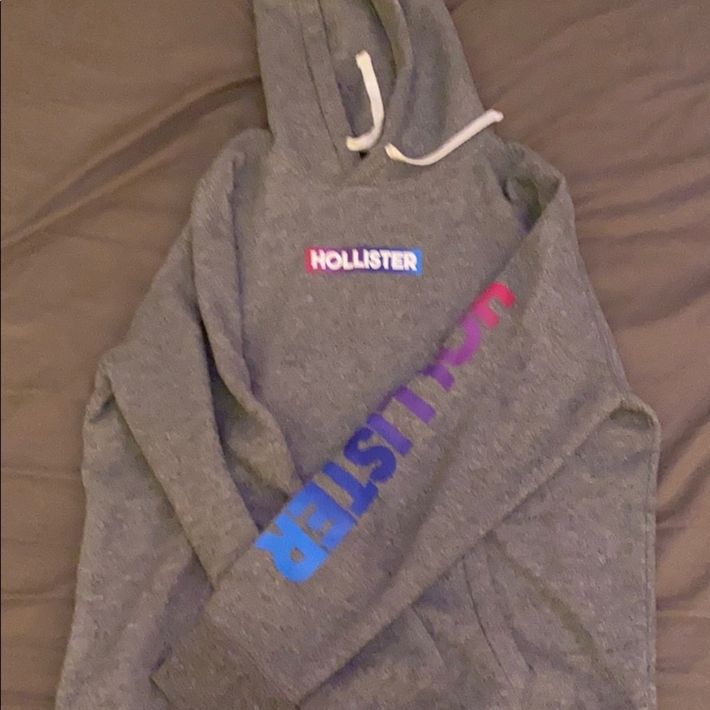 Hollister Sweater Size Lrg